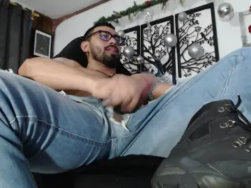 Cam4 Adult Webcams of Ryan_the_man