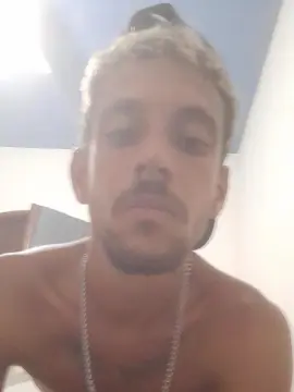 Cam4 Watch Live Sex Cams of Lctrem33