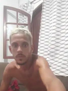 Cam4 Live Porn of Lctrem33