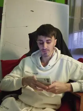 Cam4 Sex Chat of BOSSBULLY