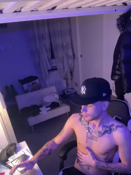 Cam4 Sex Chat of Plewus99