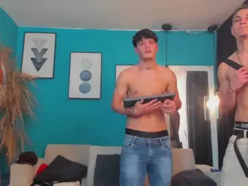 Cam4 Sex Cam of KINGOFHEAVENS_