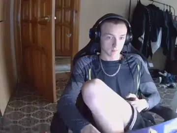 Cam4 Free Porn Cam of MikkiForus