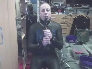 Cam4 Free Live Porn of badboymidlands