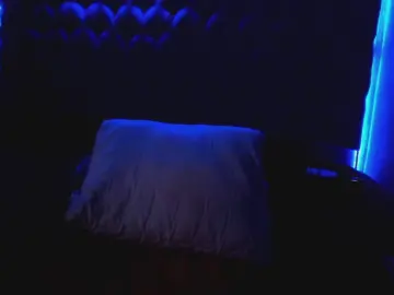 Cam4 Live Porn of jallydollts