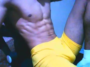 Cam4 Live Porn of nofacebaby_