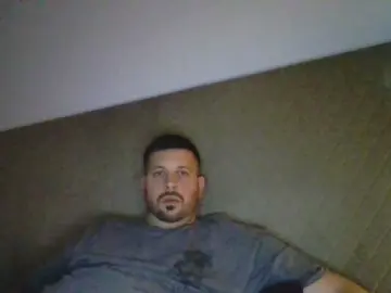 Cam4 Free Live Porn of cam_boy21