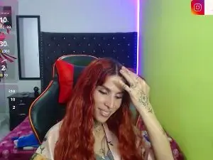 Cam4 Free Live Porn of supradollx