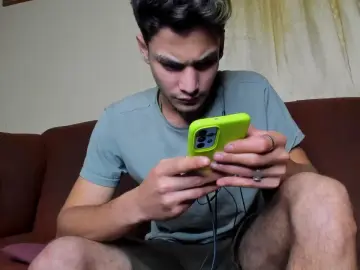 Cam4 Private Sex Chat of Axel_sex69