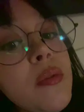 Cam4 Free Porn Cam of Ema98x