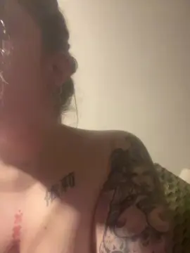 Cam4 Live Porn of Streetslutblue