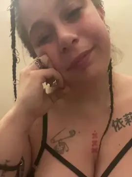 Cam4 Adult Video Chat of Streetslutblue