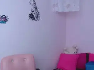 Cam4 Best Webcam of camilavargas_