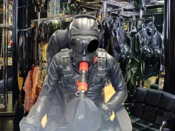 Cam4 Free Live Porn of kevkov