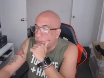 Cam4 Live Sex Cam of machocubanocdmx