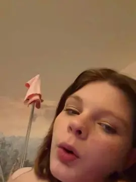 Cam4 Free Live Porn of Lacurija