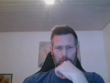 Cam4 Free Live Porn of gottalop1