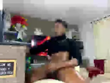 Cam4 Adult Webcam of sebas_grey06