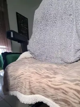 uncutcockitaly from cam4