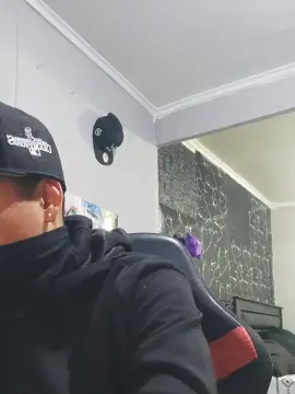 Cam4 Live Sex Cam of babybandito19