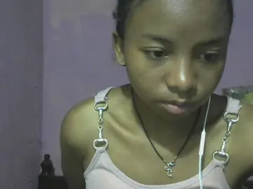 Cam4 Live Sex Cam of Rasoanir