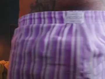 Cam4 Live Sex Cam of liam_howard