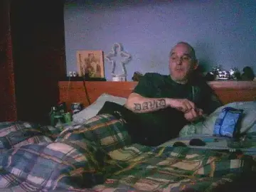 Cam4 Live Porn of serapo37