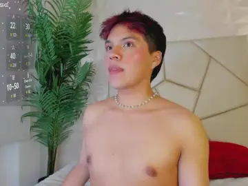 Cam4 Adult Webcam of LittleZane