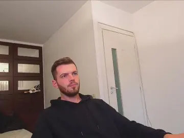 Cam4 Free Live Porn of IkerGale