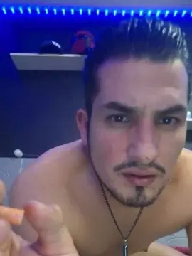 Cam4 Nude Webcam of Isain3