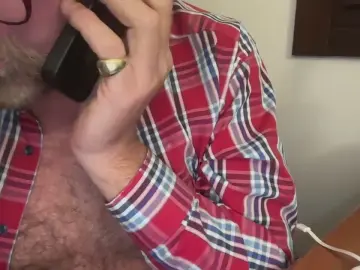 Cam4 Live Porn of bttm4older1