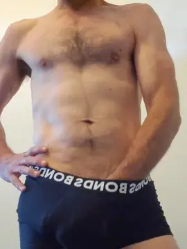 Cam4 Free Live Porn of Questa