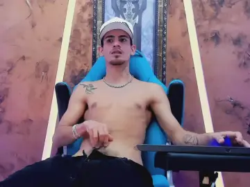 Cam4 Free Live Porn of Kroddy_Sw_