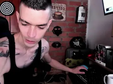 Cam4 Sex Chat of Sauceboy33