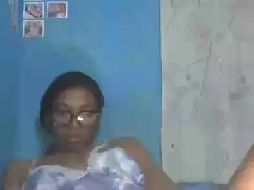 Cam4 Free Porn Cam of Larissasexy76