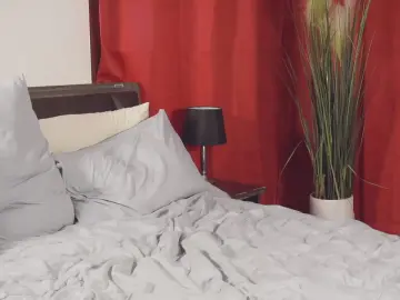 Cam4 Free Live Porn of MarinaNTMU