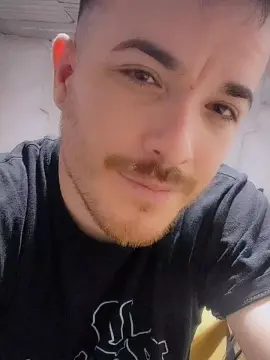 Cam4 Free Live Porn of coloo6