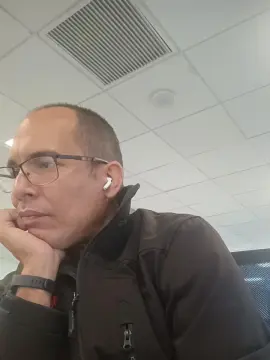 Cam4 Live Sex Cam of wolfblacksexy