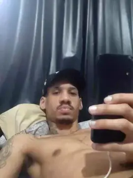 Cam4 Live Sex Cam of MALOKATATUAD98