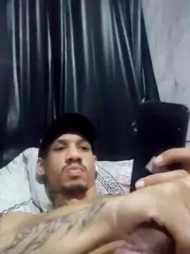 Cam4 Live Porn of MALOKATATUAD98