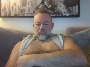 Cam4 Live Sex of bear70s