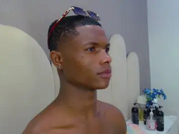 Cam4 Live Sex of joel_blackcock