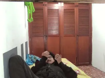 Cam4 Live Sex of CreamyAdvisor