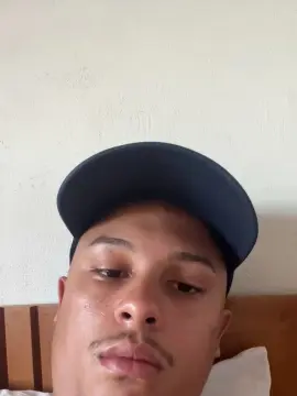 Cam4 Private Sex Chat of Morenoyboy