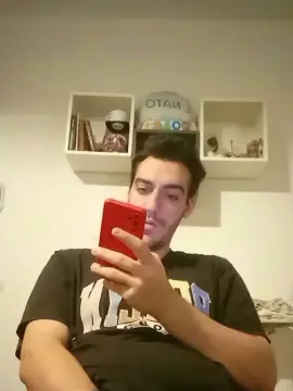 Cam4 Free Live Porn of guardami02