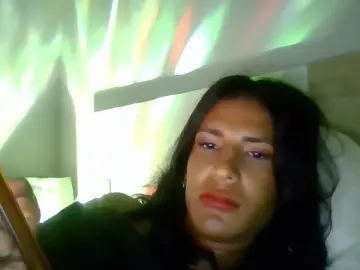 Cam4 Sex Cam of ladybooy