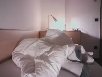 Cam4 Adult Video Chat of breed_me_pls