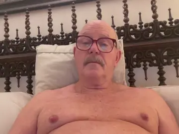 Cam4 Free Live Porn of Scruffy57