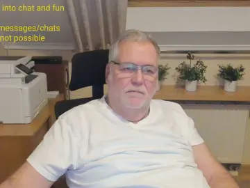 Cam4 Free Porn Cam of hairysubguy