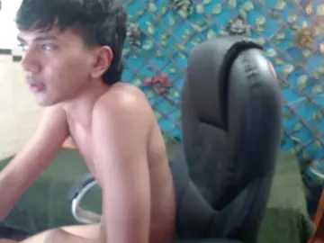 Cam4 Adult Video Chat of markbow